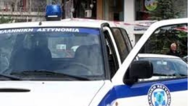 Τρόμος στην Μεταμόρφωση: Κουκουλοφόροι ληστές με τζιπ, έδειραν και λήστεψαν 55χρονη Τρόμος στην Μεταμόρφωση: Κουκουλοφόροι ληστές με τζιπ, έδειραν και λήστεψαν 55χρονη