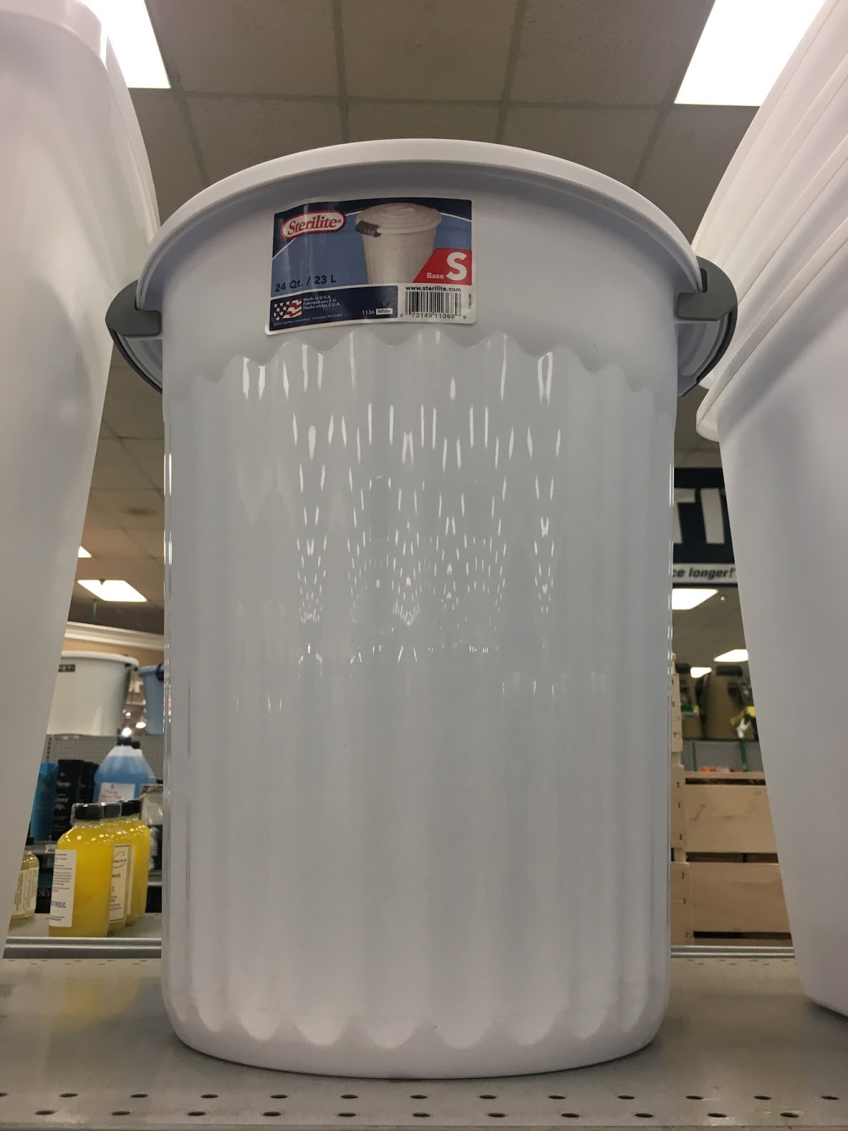 Eco Modern Concierge Made in the USA Sterilite Mini Trashcan