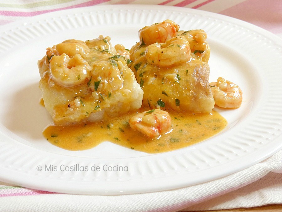 De merluza con gambas al horno receta