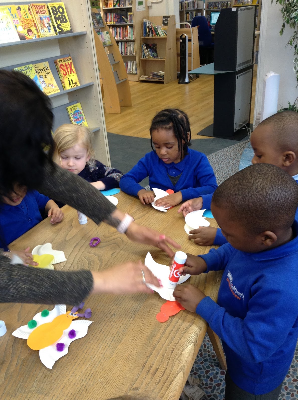 Bannockburn Primary Nursery Acorn Class Plumstead Library