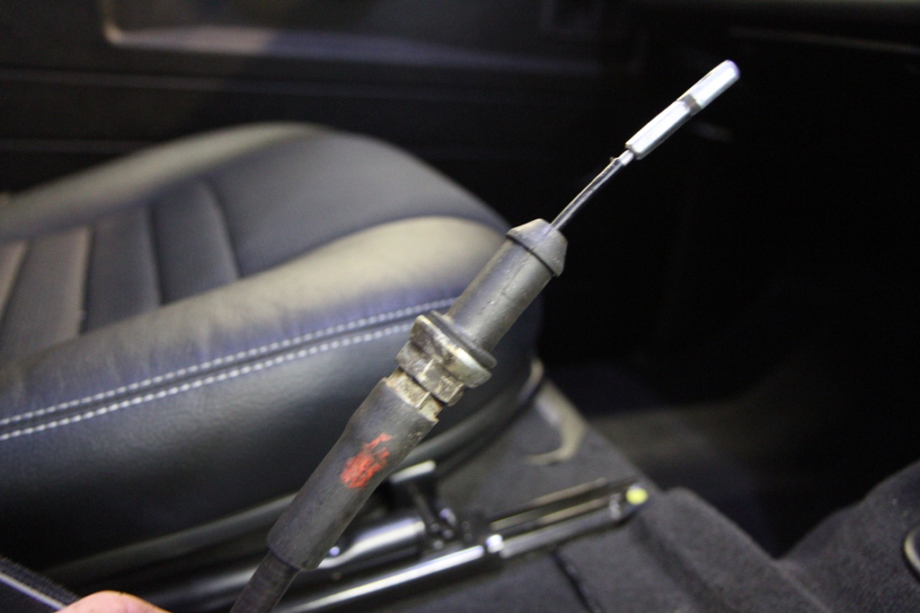 Defender 90 XS Repositioned Hand Brake Lever