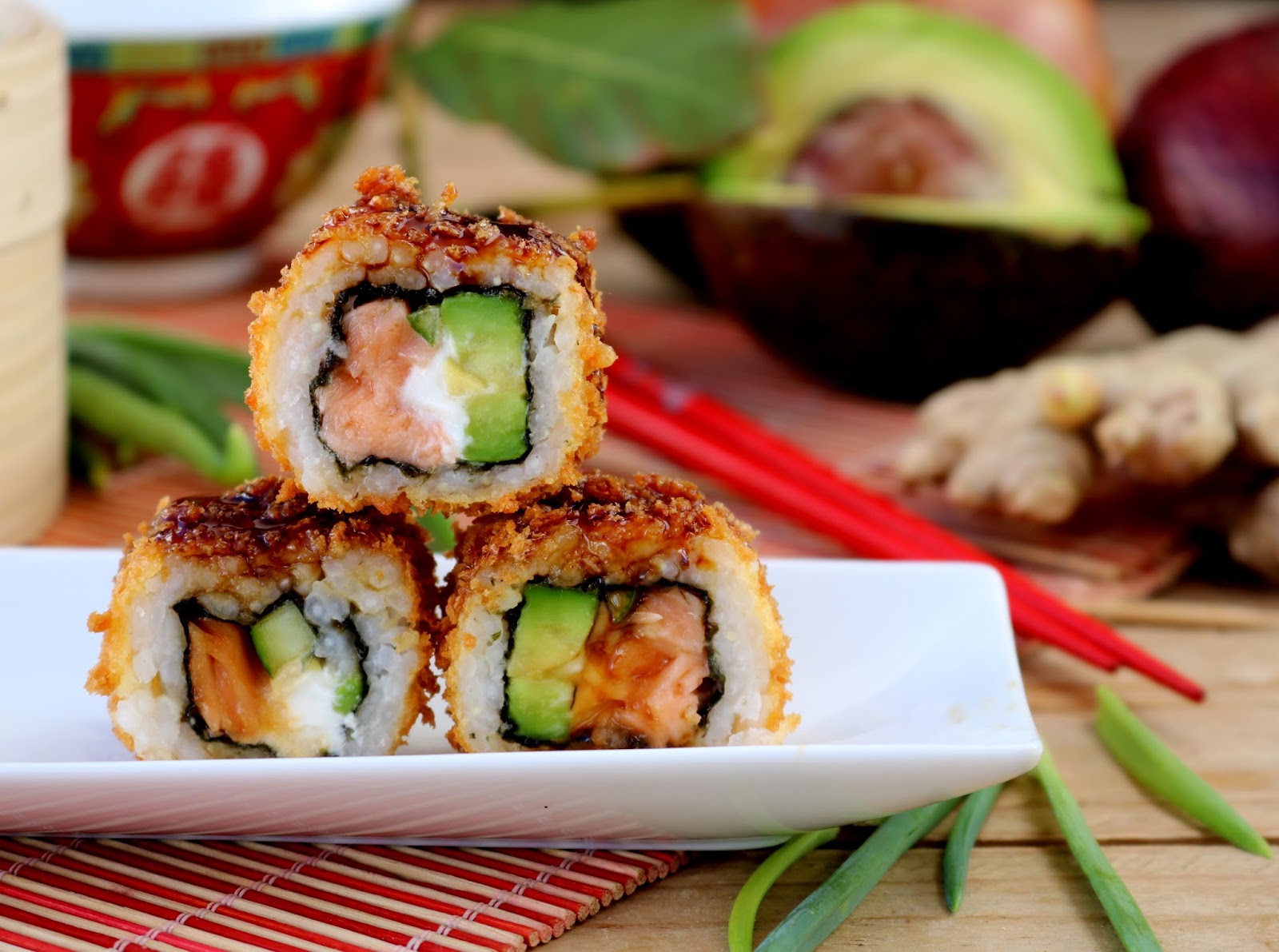 Nárwen's Cuisine Sabores do Mundo Hot Sushi de Abacate e Salmão