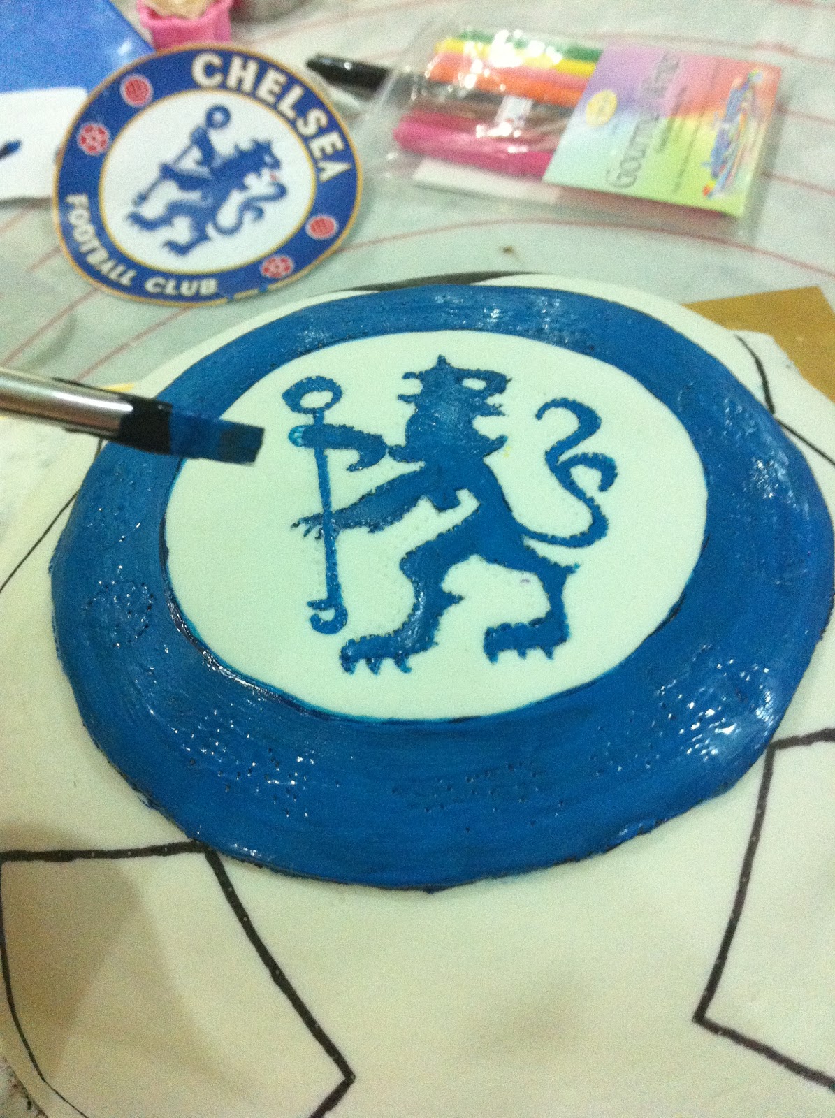 Home May'de Cakes: The making of : Chelsea Soccer cake
