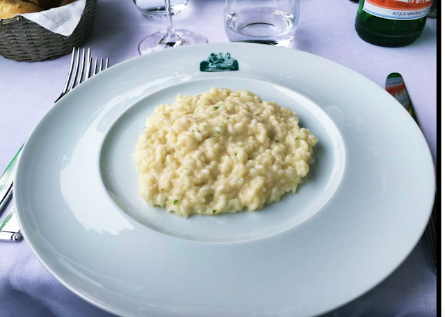 Gdzie zjeść w Wenecji? Lokalny przysmak z Wenecji czyli najlepsze risotto na wyspie Burano.