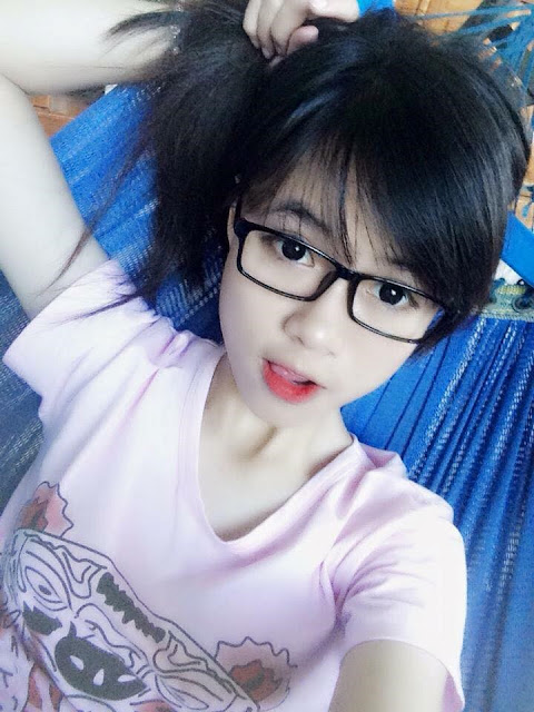 "Loạn nhịp" hình ảnh hot girl 14 tuổi dễ thương kute