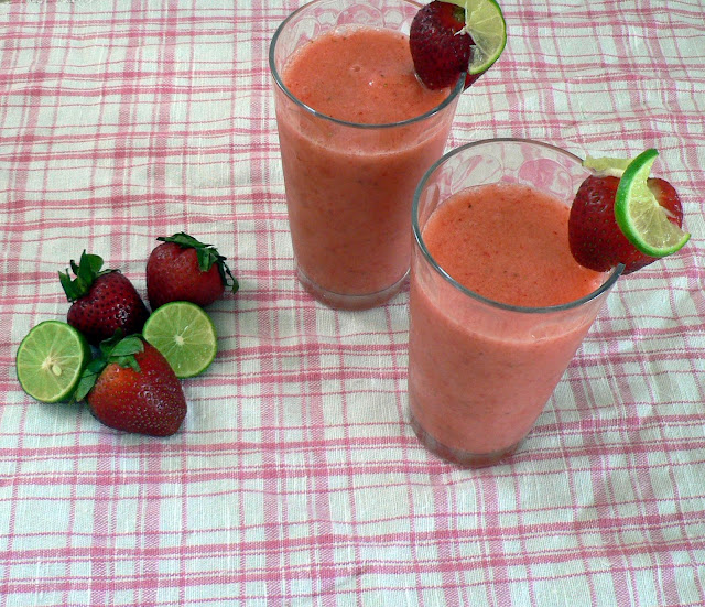 Strawberry Limeade Slushie recipe