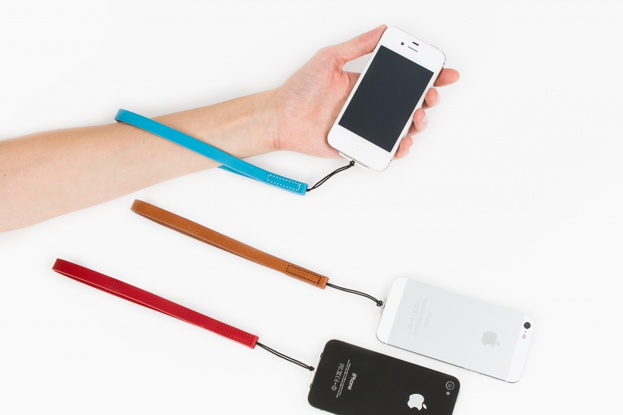 Add a Wrist Strap to Your iPhone All Full Version Downloads, Tips