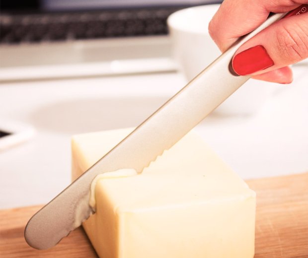 Spread THAT! Heated Butter Knife - Black Edition