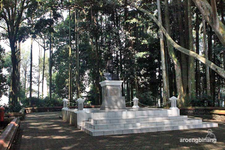 taman hutan raya ir. h. juanda bandung