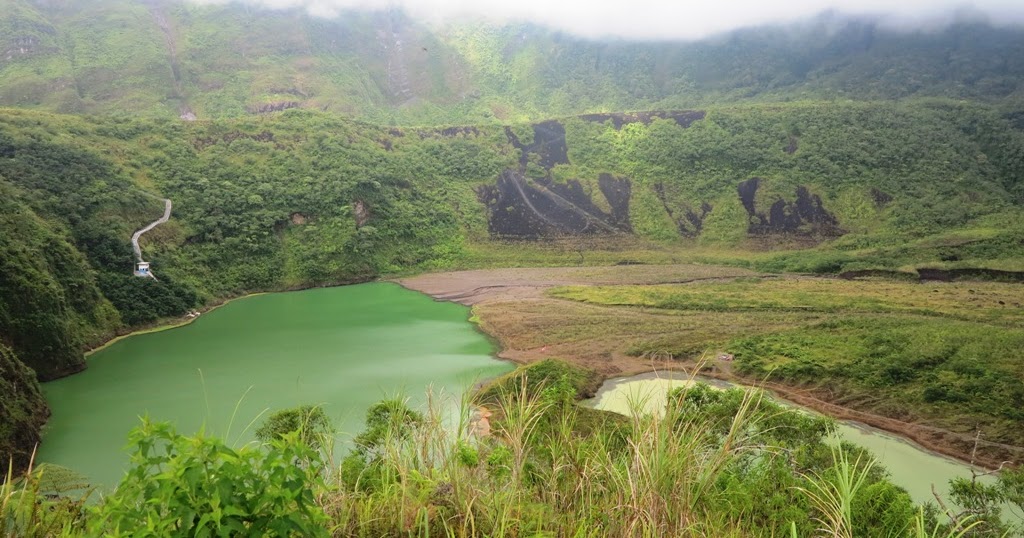 WISATA KAMPUNG NAGA & GUNUNG GALUNGGUNG, GARUT JAWA BARAT ...