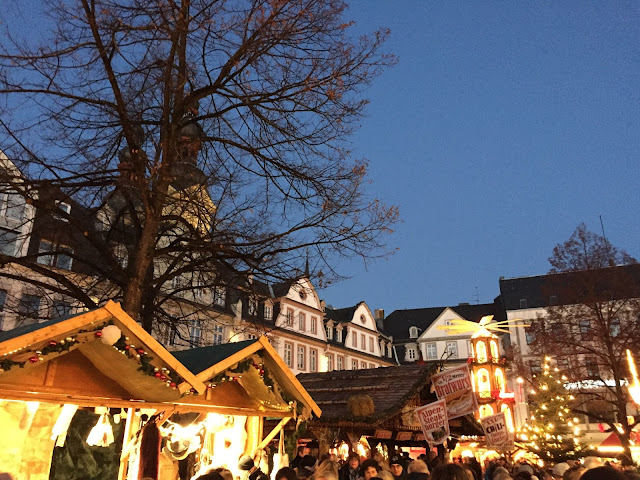 weihnachtsmarkt in koblenz