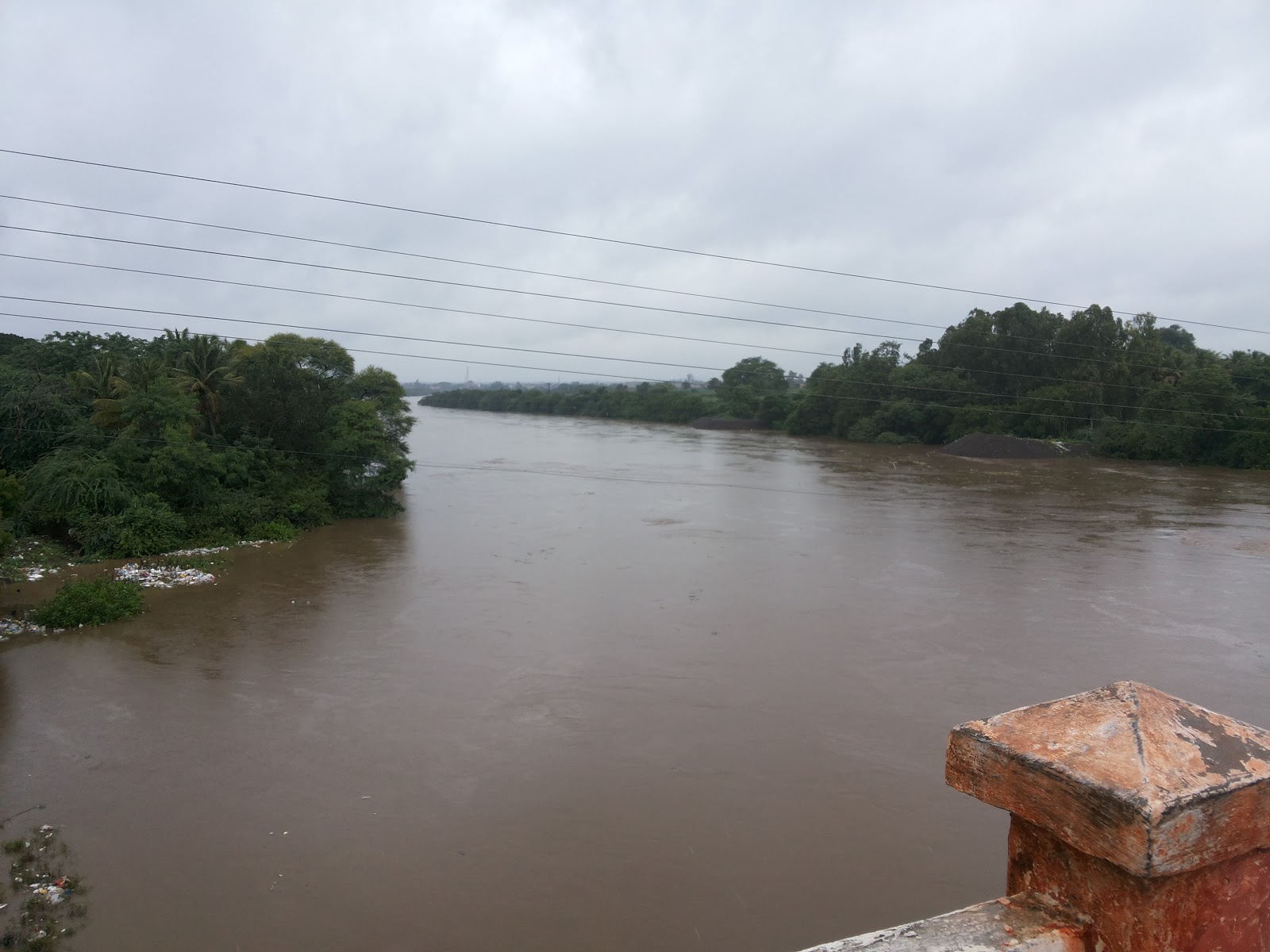 Bike ride from Pune Ahmednagar Pune via Kalashri Art Gallery