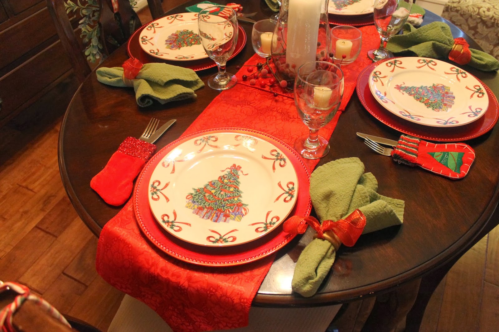 Texas Decor Christmas Tablescape