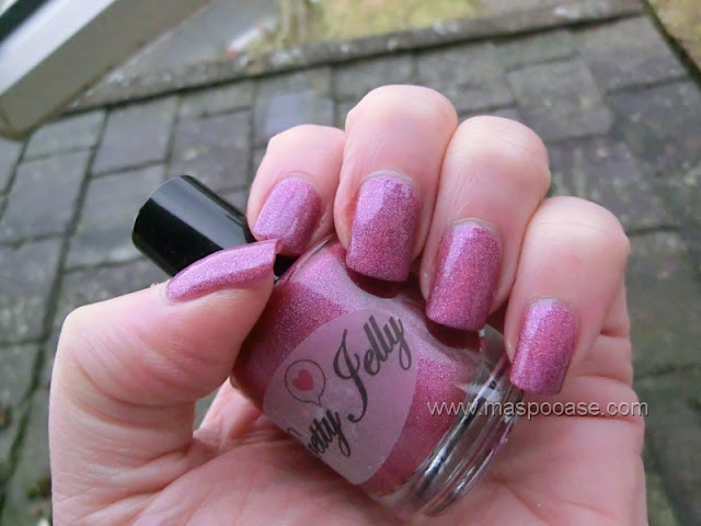 Pretty_Jelly_Bullet_Rouge_Review