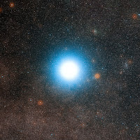 Pictures of Stars - Alpha Centauri Proxima Centauri System - nearest star to Earth Sun - closest star to Earth Sun