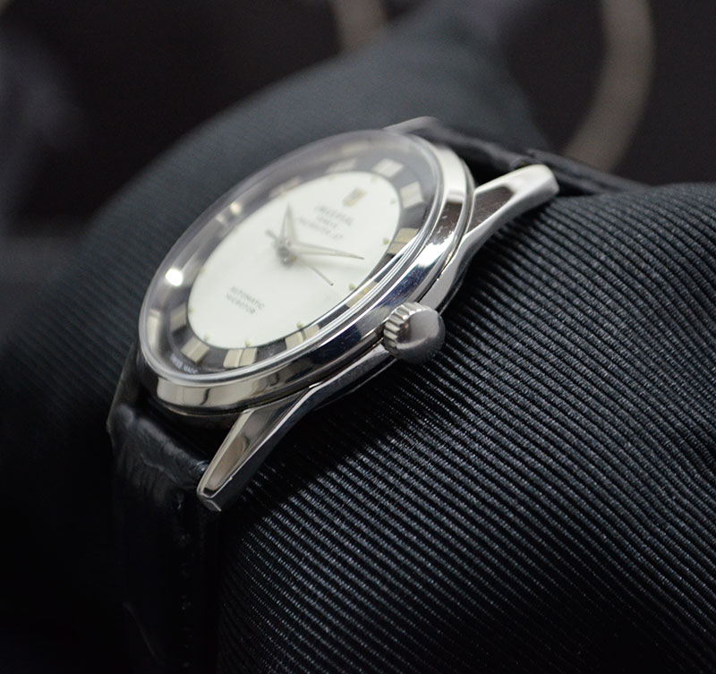 Antique Watch and Timepiece Collection by Wrist Men Watches AUTHENTIC