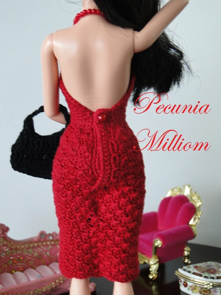 miniaturabarbieartesanatoemaispecuniamilliomcroche: Como Fazer Vestido de  Grávida Para Barbie Com Pecunia MillioM