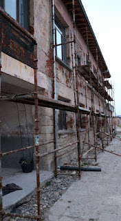 Scaffold at the end of the day Scaffold at the end of the day