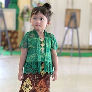 Kebaya Anak Kecil Kebaya Anak Kecil