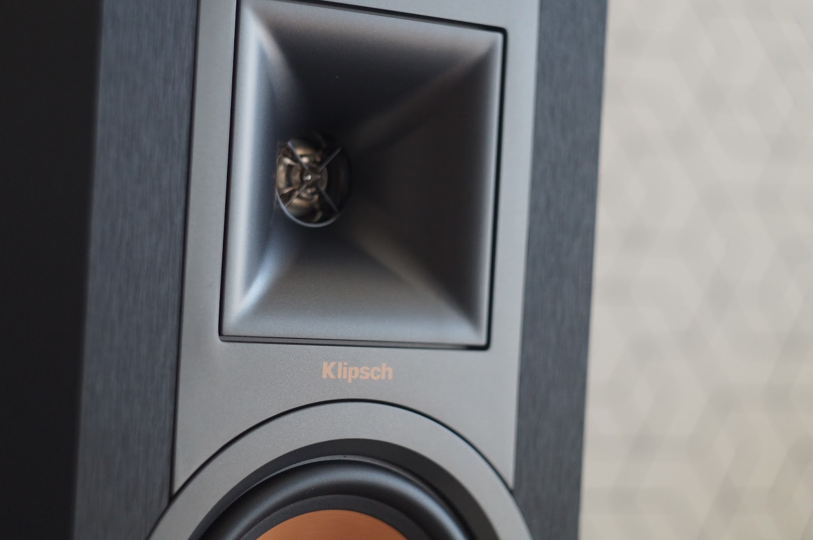 klipsch r15pm specs