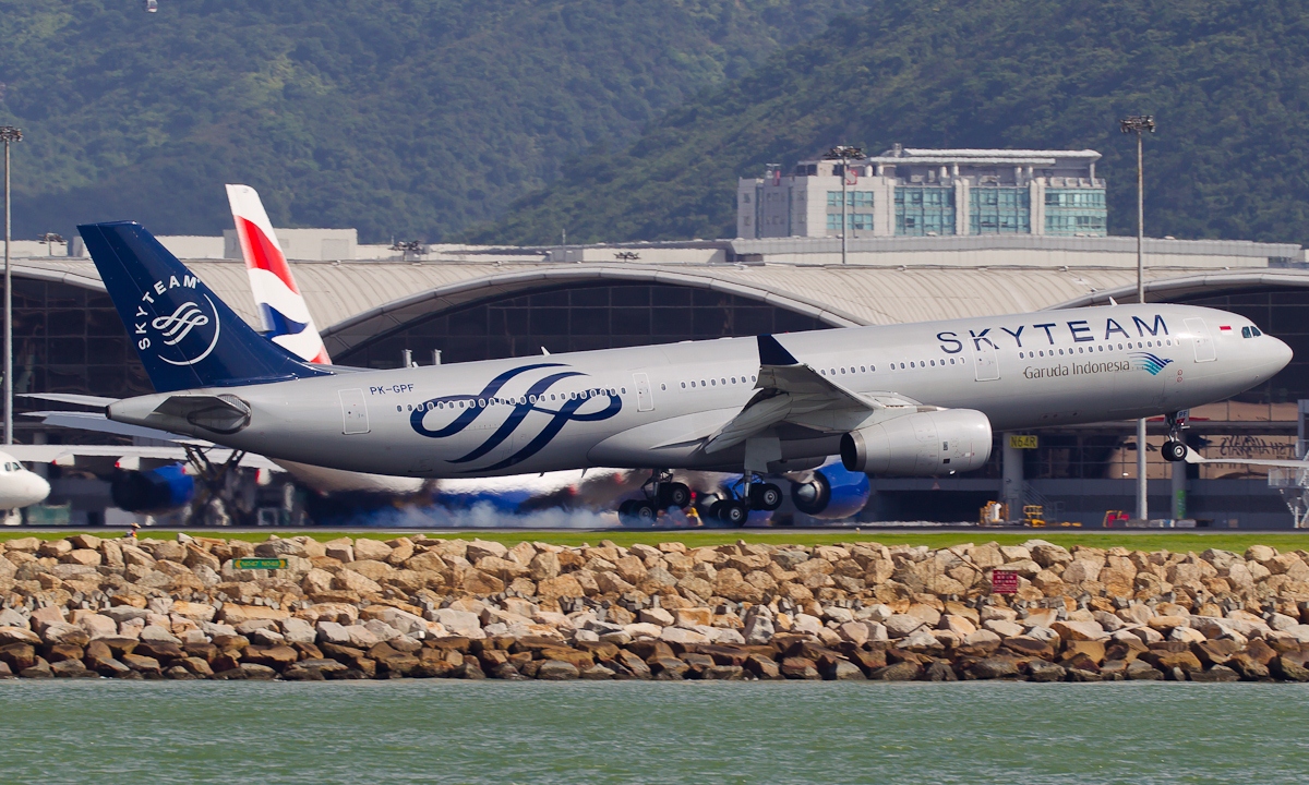 Get Garuda Skyteam Livery Airbus A330 300 Aircraft Wallpaper Flying Free HD Wallpaper Garuda Skyteam Livery Airbus A330 300 Aircraft Wallpaper Flying For Android