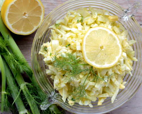 Insalata di Finocchio aka Fennel Salad, a classic Italian salad with fennel and cooked egg ♥ A Veggie Venture. Weight Watchers Friendly. Low Carb. Quick and Easy.