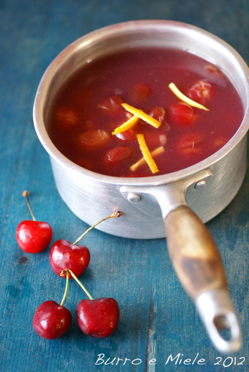 Burro e Miele Kirchn zoupé (zuppa di ciliegie), storie di cambiamenti