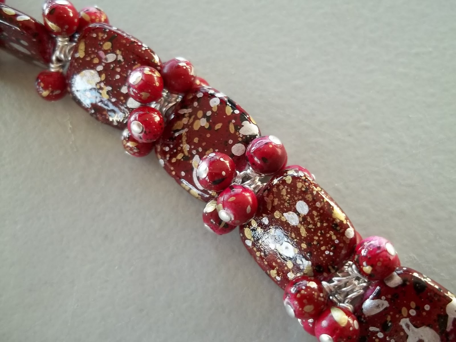 Off The Beaded Path: Fun and Easy Holiday Jewelry