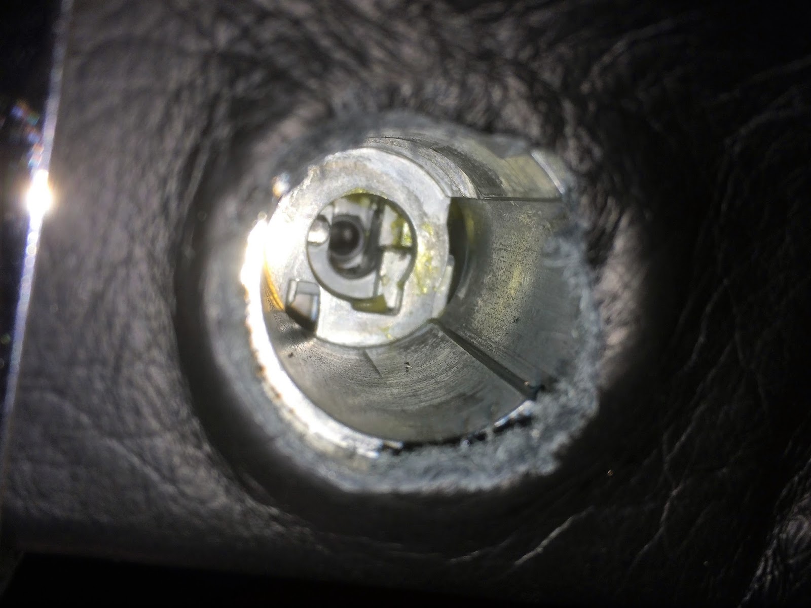 Building a Gardner Douglas 427 AC Cobra replica classic sports car