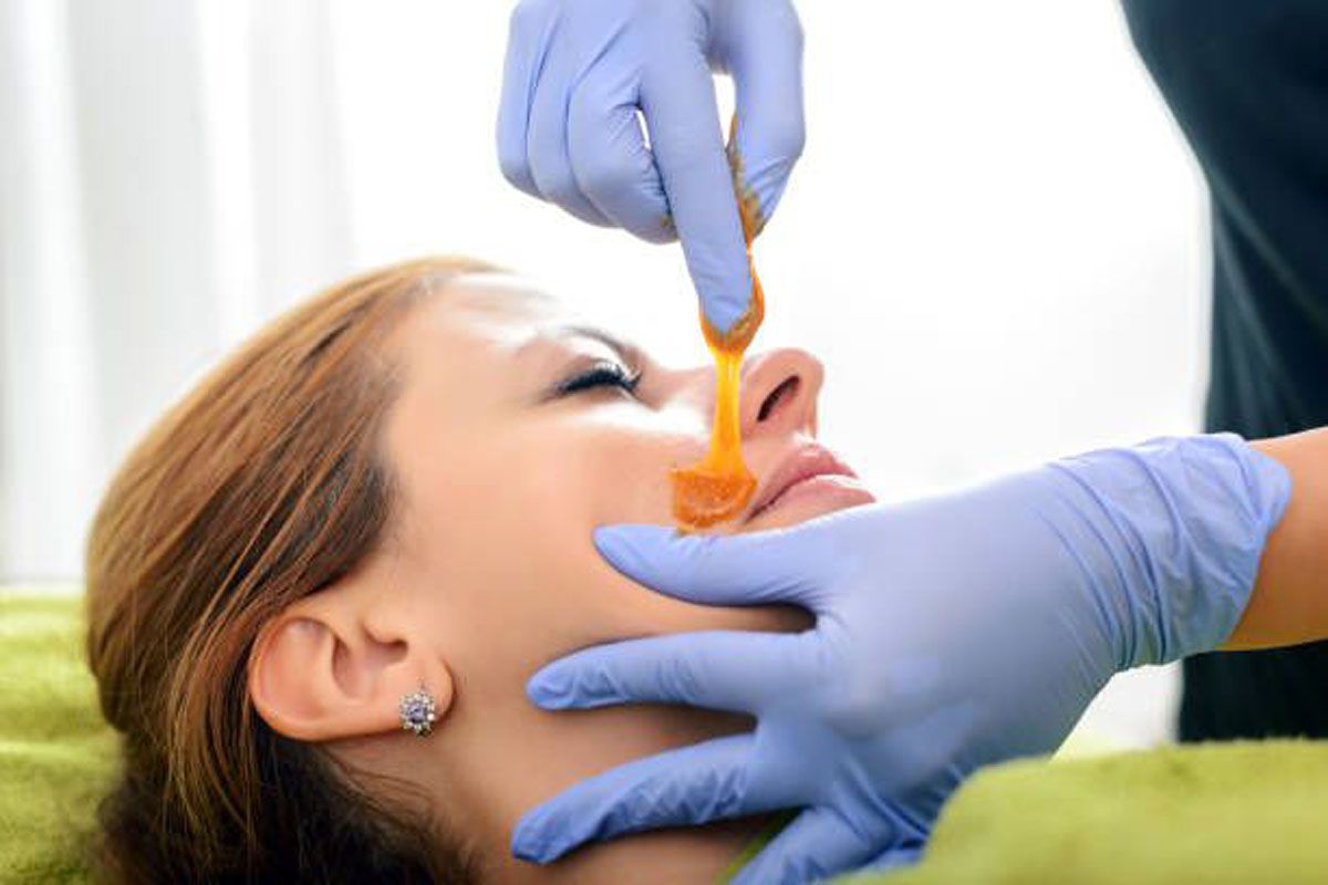 waxing-kumis