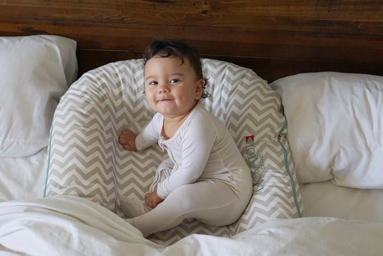 Simply Naomi TRANSITIONING FROM COSLEEPING TO CRIB