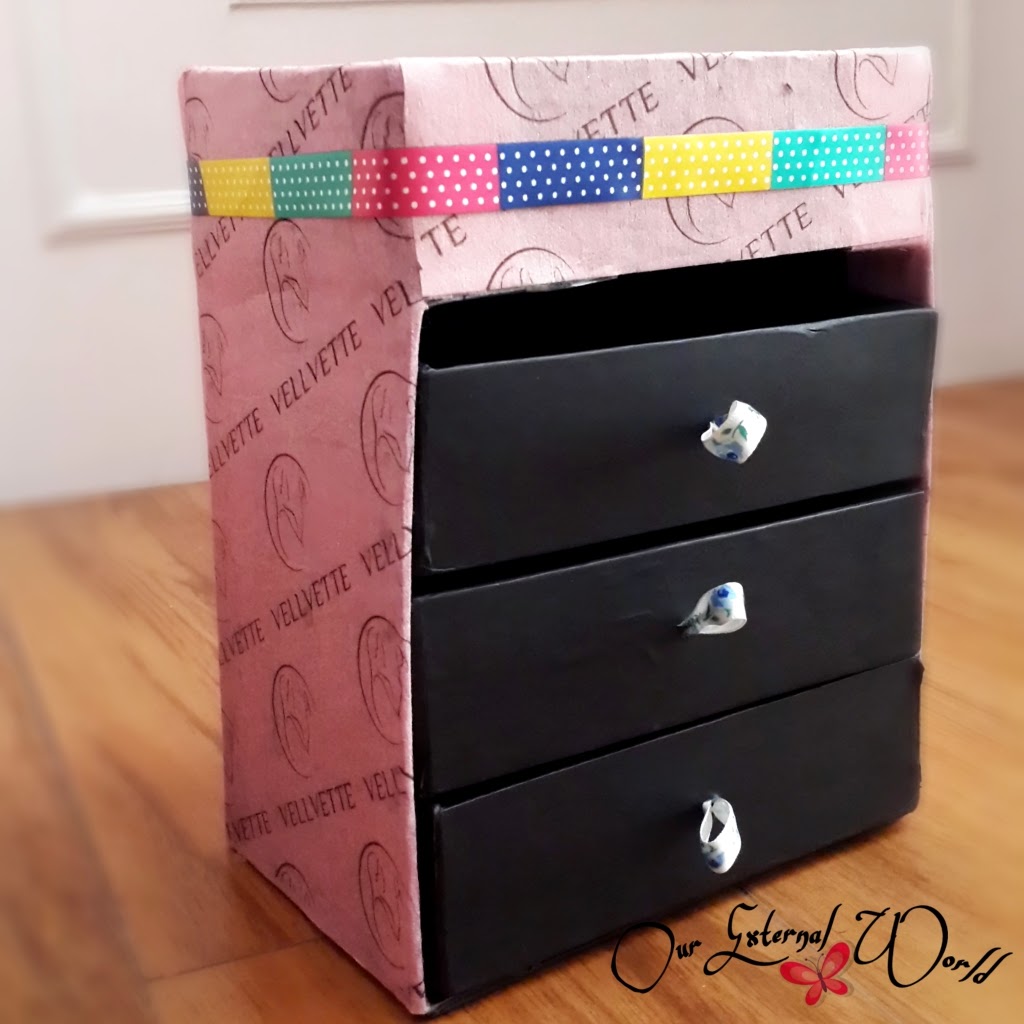 DIY Makeup Storage Box Tutorial Using Old Boxes