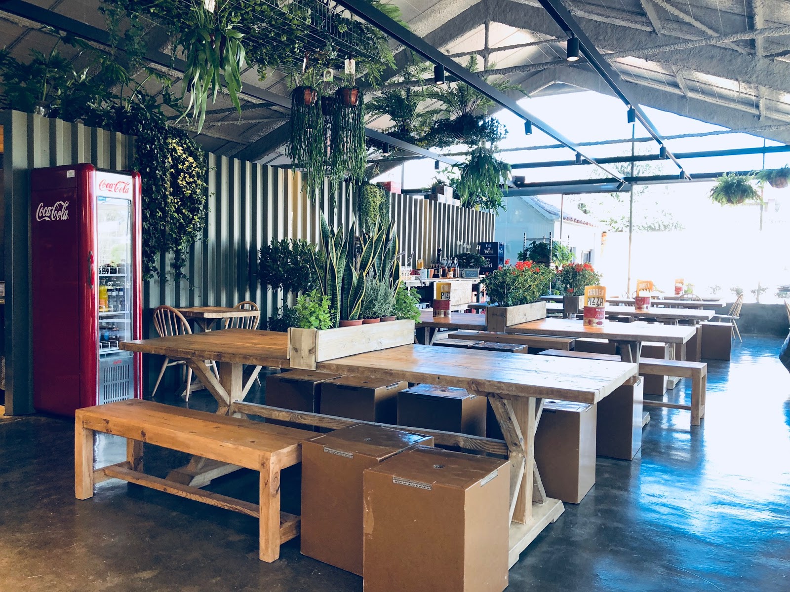 PIZZAS EN UN GARDEN DE SANT CUGAT TheSinglelist. Blog de Barcelona