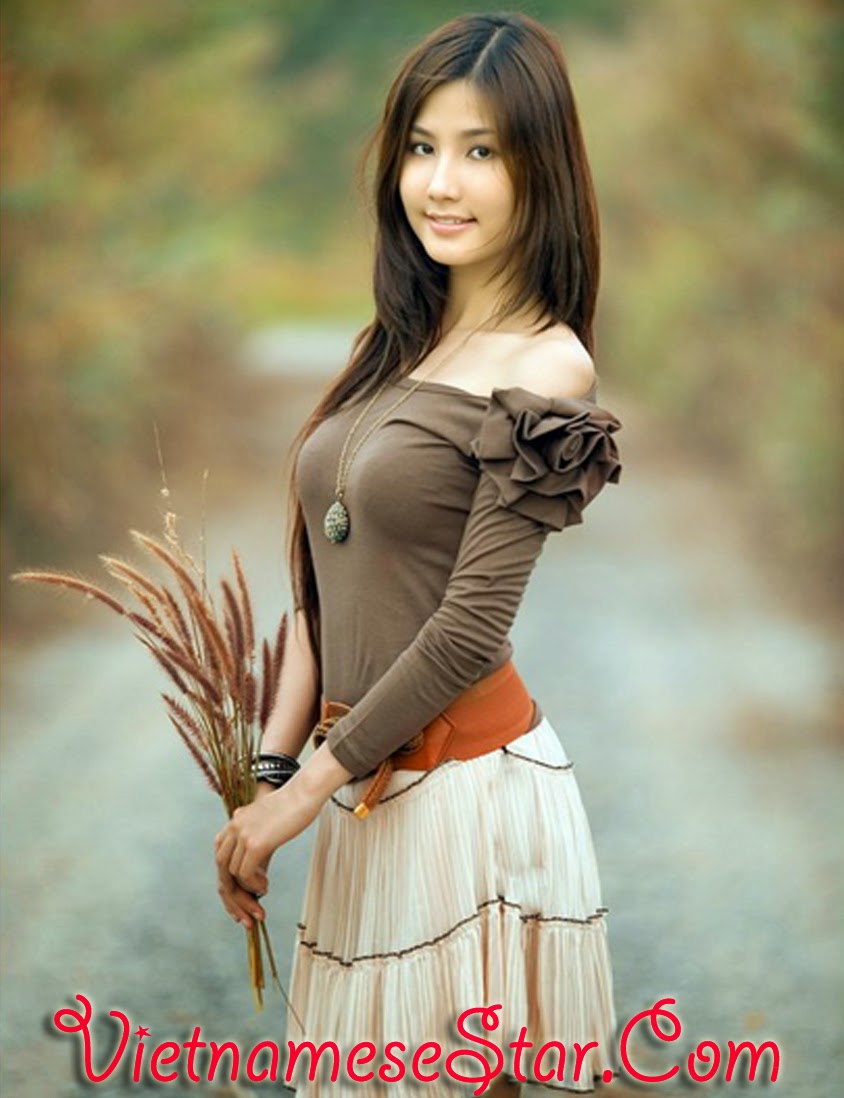 Download this Cute Vietnamese Girl Diem picture