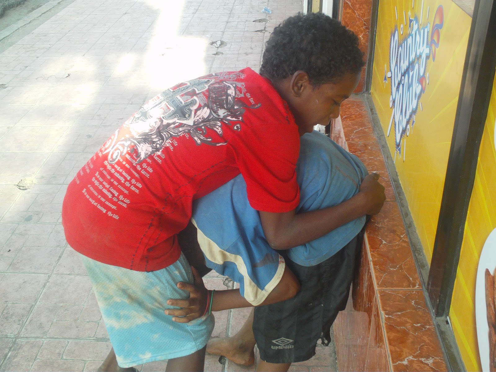 SENDA EN LAS NOTICIAS Causas y consecuencias de los niños de las calles.