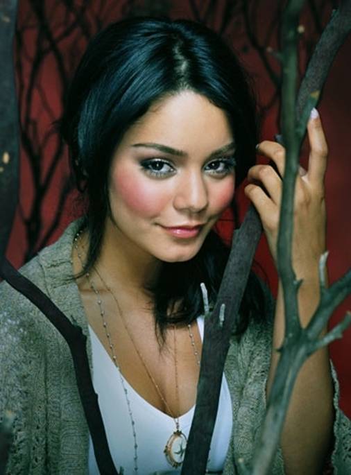 Biography Intertainment: Vanessa Hudgens Biography