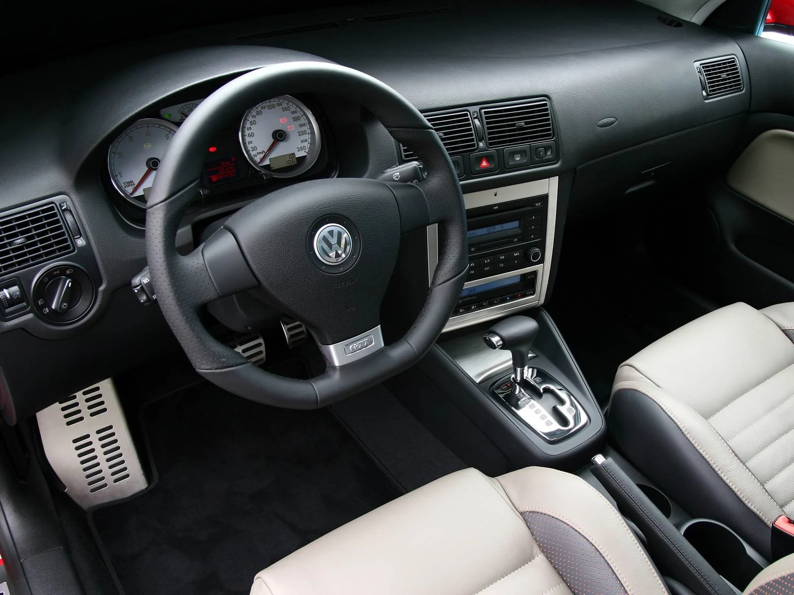 VW Golf GTI 2002