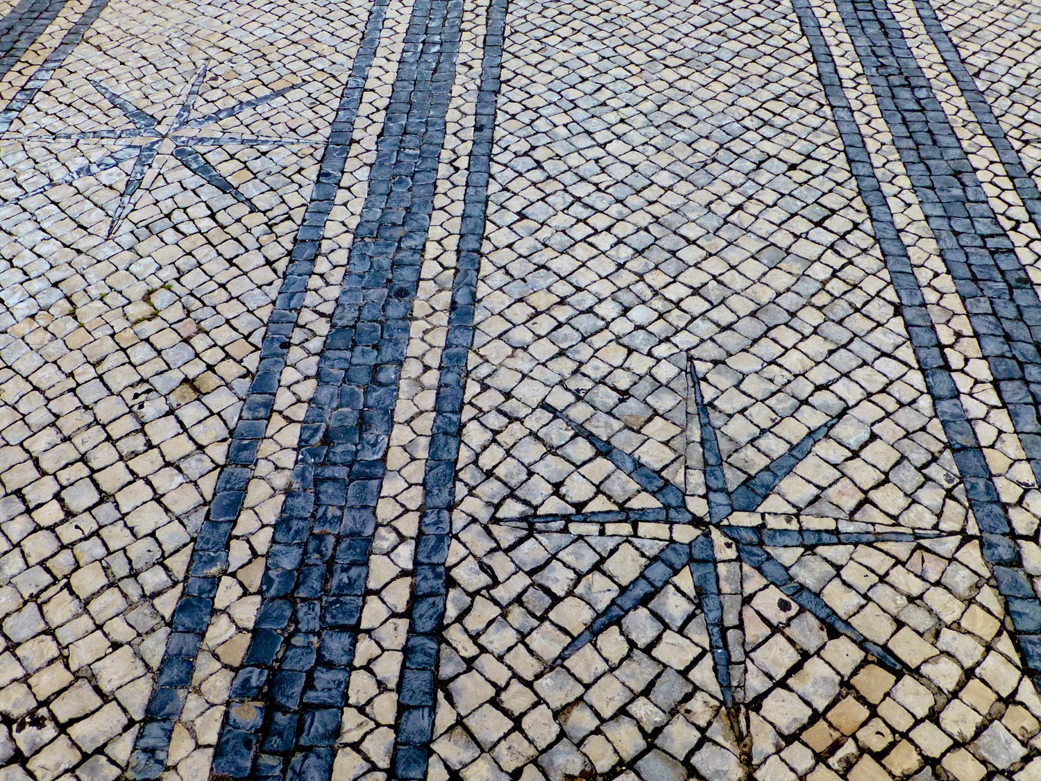 Calles del recinto universitario en Coimbra