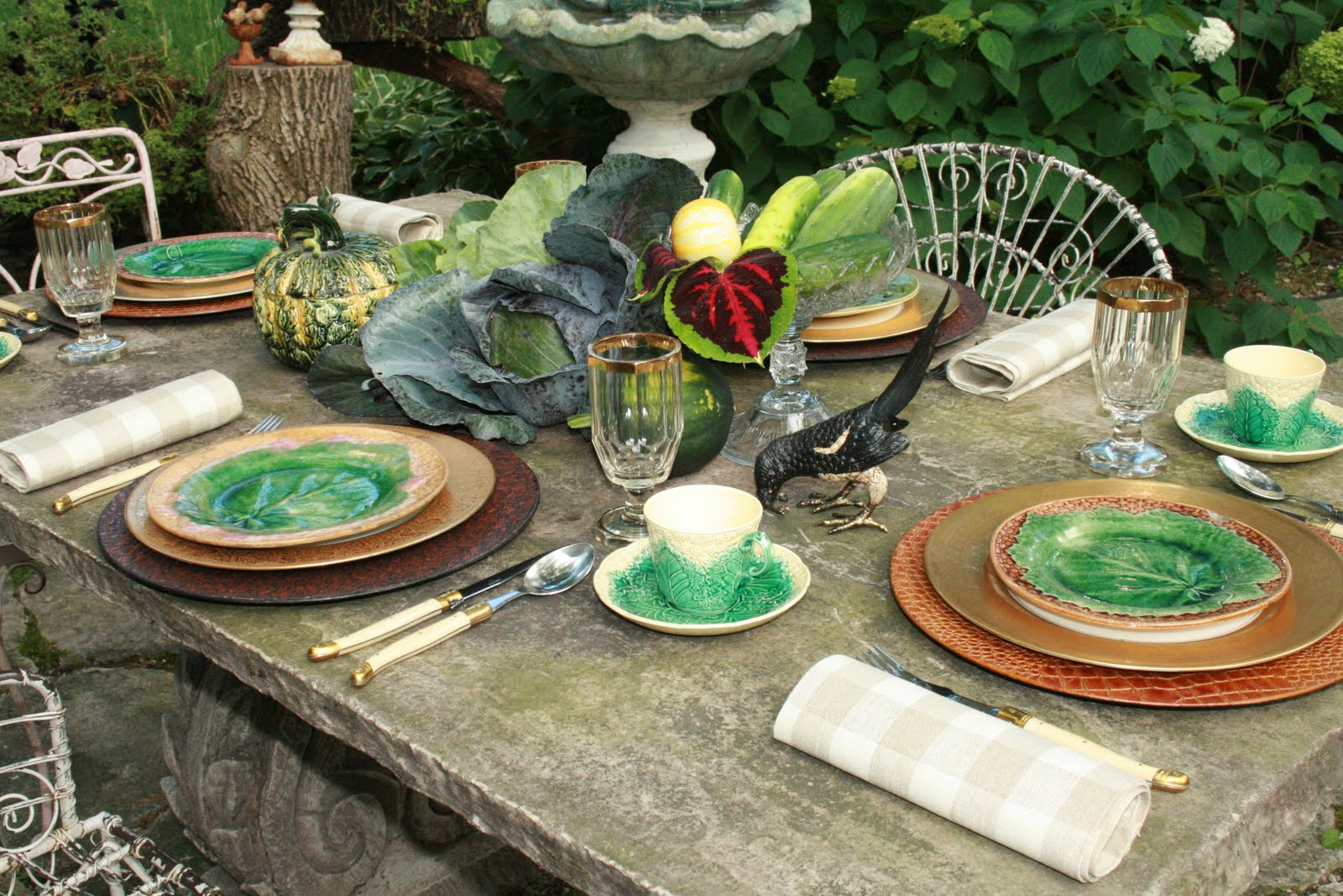 Romancing the Home Vegetable Garden Table Design