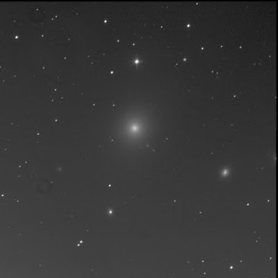 galaxy Messier 87 in luminance