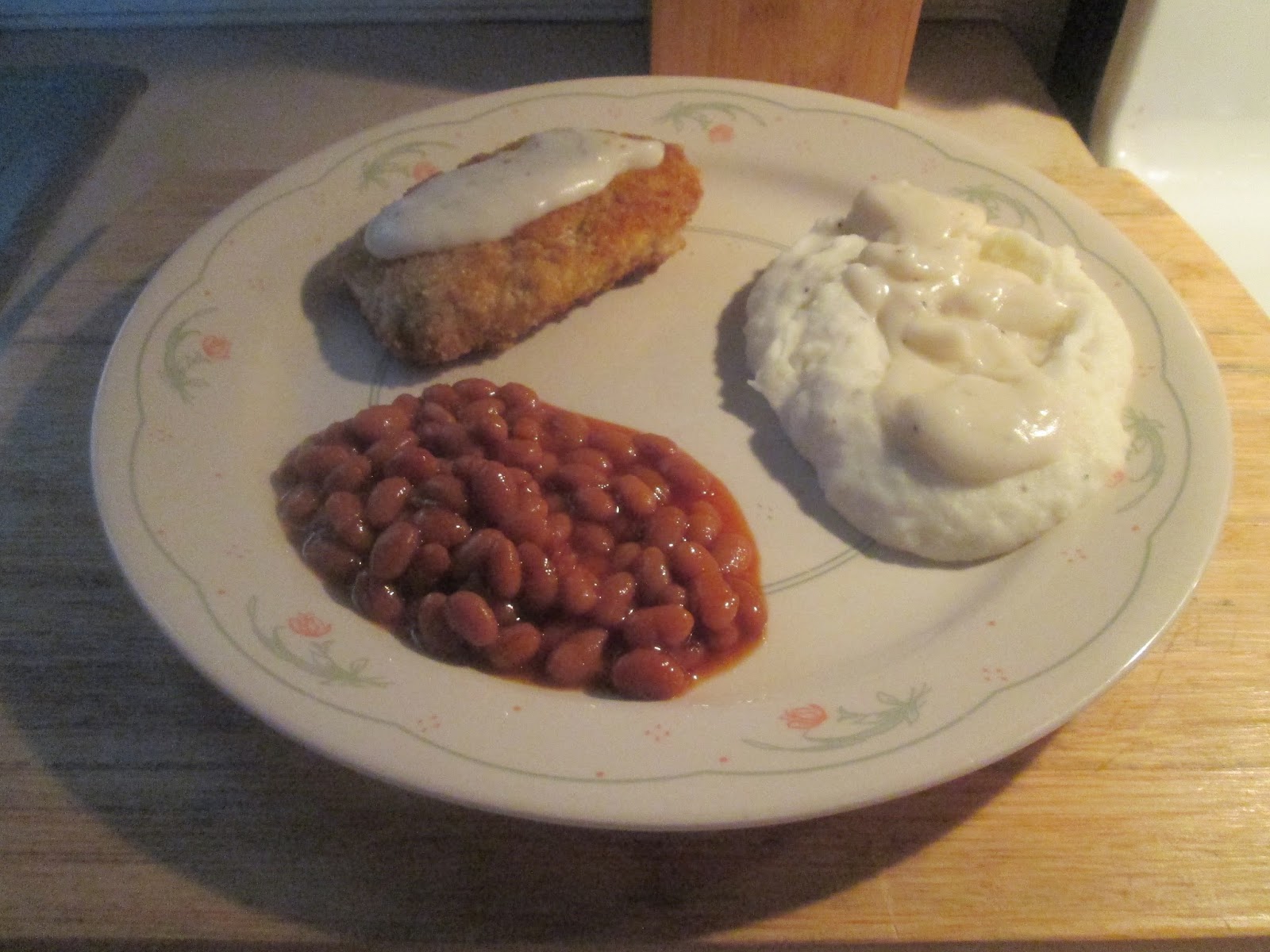 Diab2Cook Panko Crusted Cubed Pork Steak w/ Gravy, Mashed Potatoes