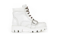 https://www.morobeshoes.com/en/boot/morobe/abrasivato-nicole-aw1703.htm?color=white&size=37