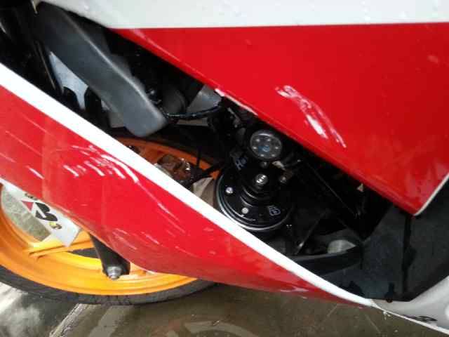 Riding di belakang Bis,All New Honda CBR 150R Repsol Edition ini hantam lubang sampai jungkir balik terus masuk selokan . . . rider selamat
