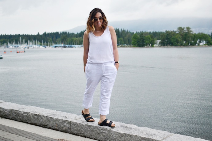 Gap Factory linen pants Vancouver blogger Covet and Acquire outfit