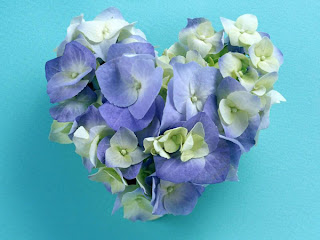 corazon flores azules