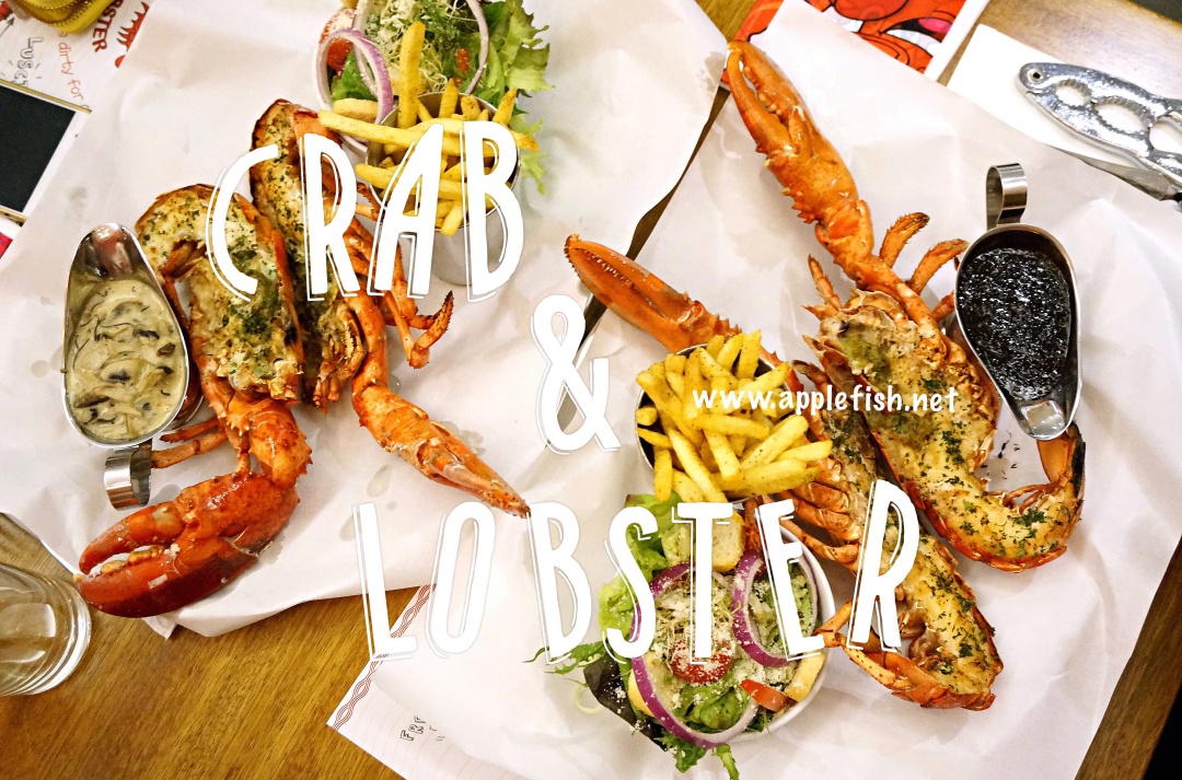 月光下のApplefish Crab & Lobster Seafood Oyster Bar Straits Quay, Penang