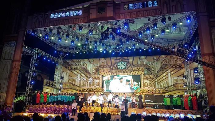 Terbaru 28+ Dekorasi Panggung Pentas Seni Dari Bambu Untuk Inspirasi