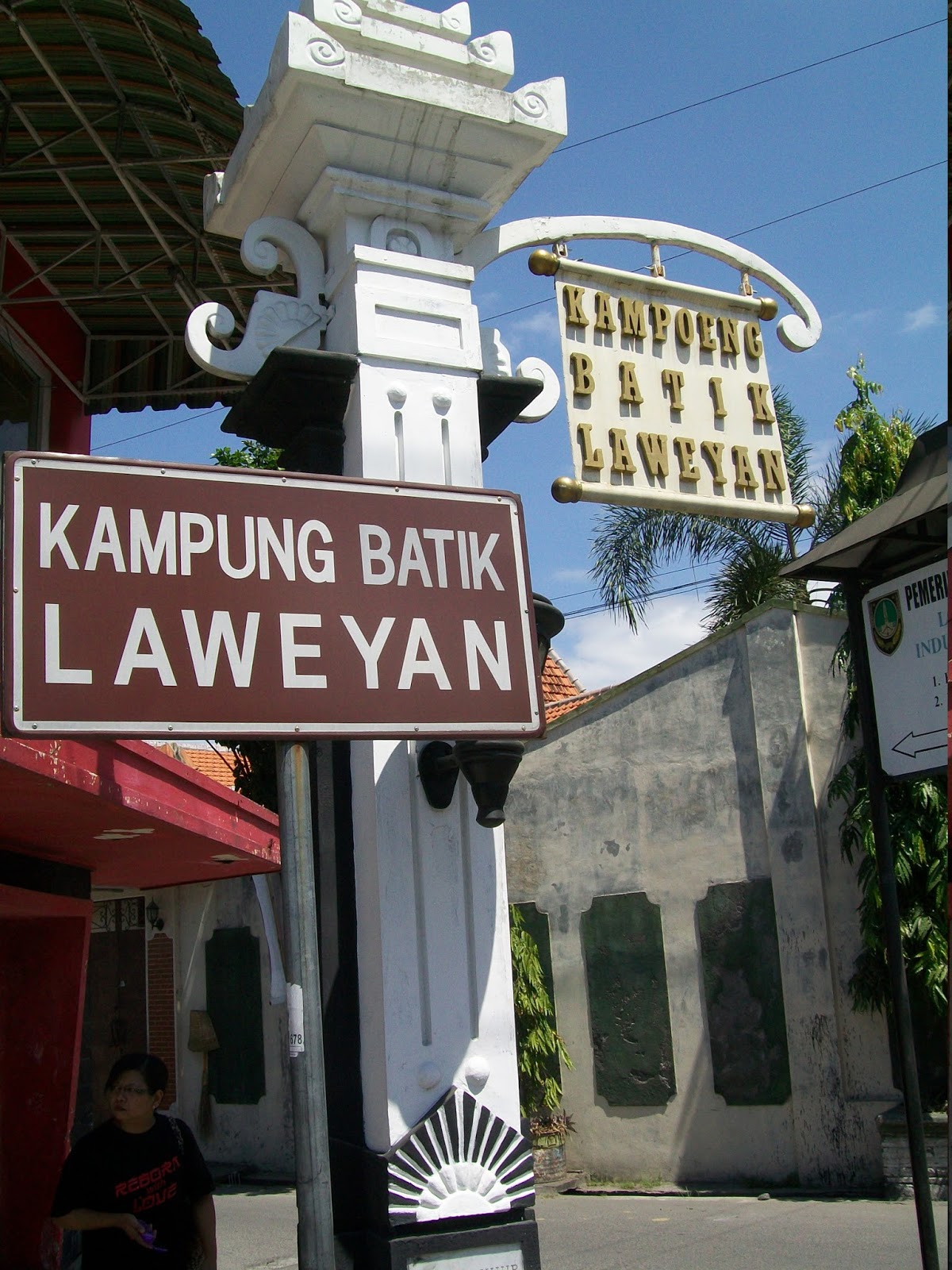 Wisata Belanja Kampung Batik Laweyan  Solo Marketer Kuliner