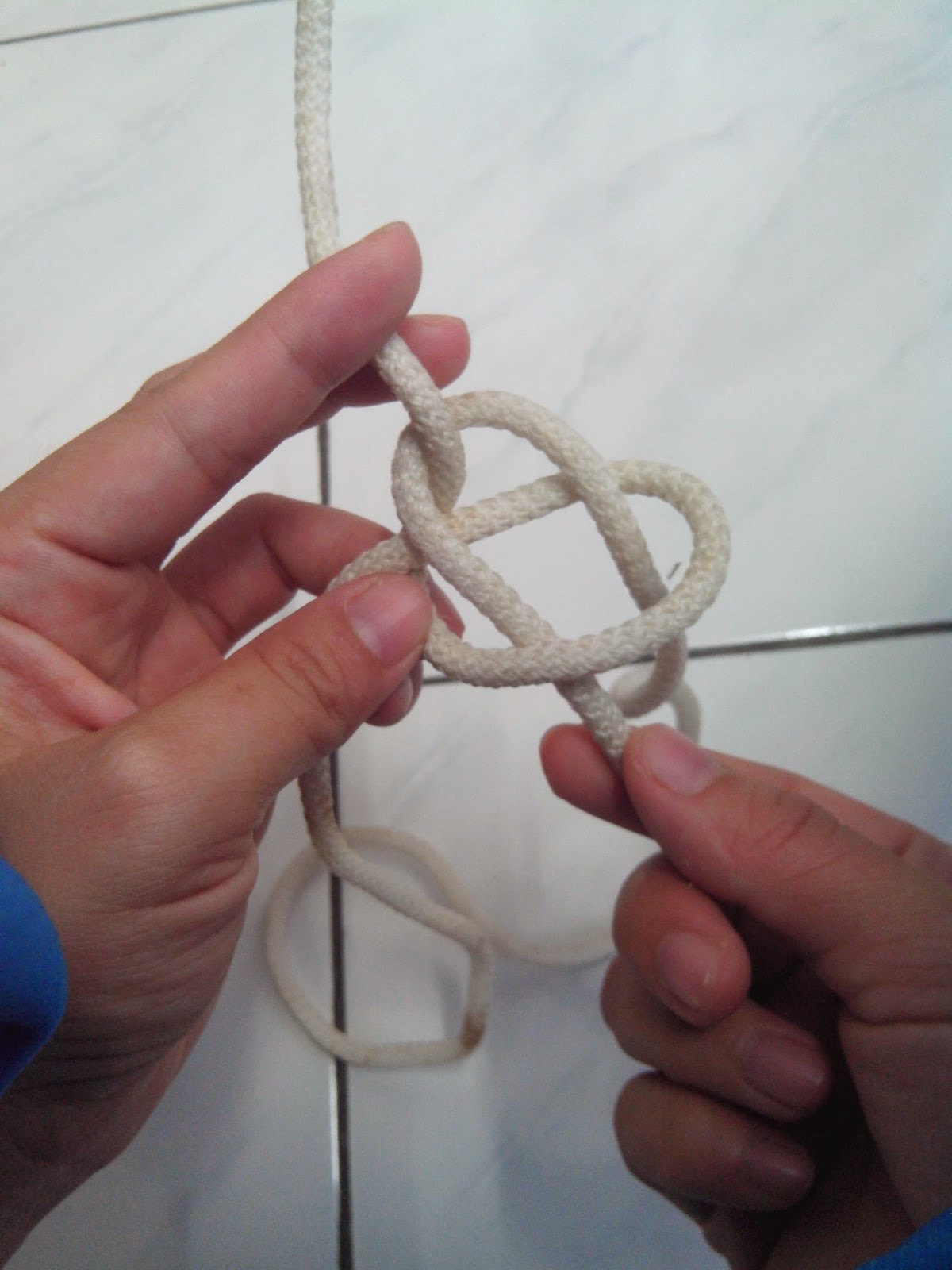 教学分享: Ikatan :Simpul Manuk (Clove Hitch),Simpul Tindih Kasih ( Bowline ...