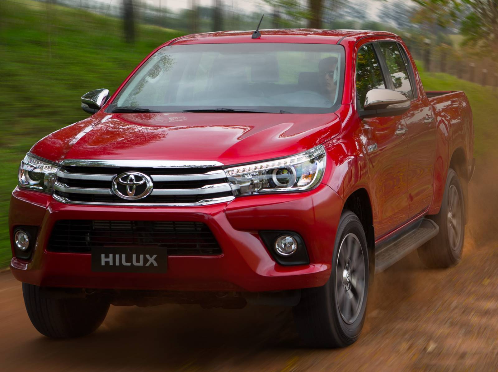 Toyota Hilux 2016 - infiltração de poeira